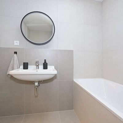 Vermietung eines hellen Studios, 28 m², Bezirk Staré Mesto, Bratislava, Slowakei